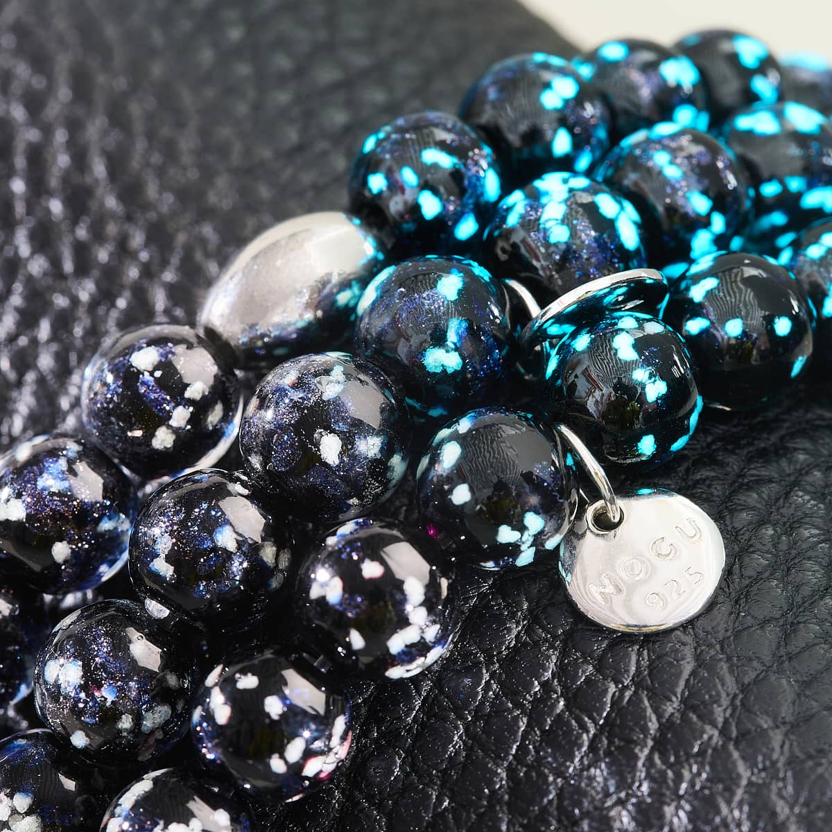 Size: 7.8" / 20cm Circumference