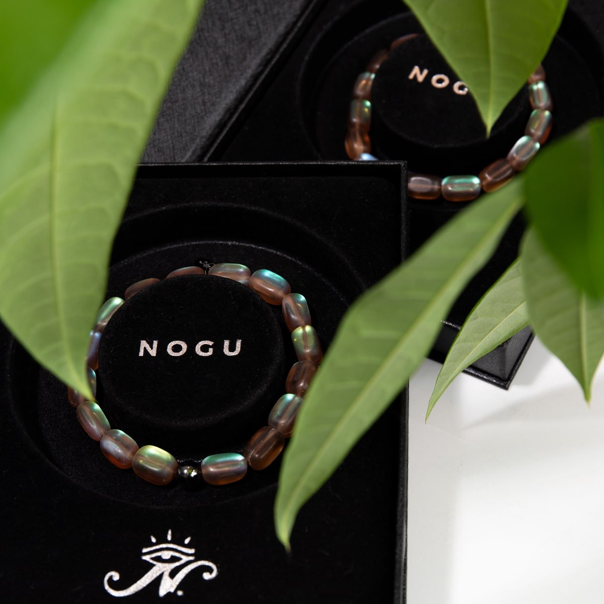 Size: 7.8" / 20cm Circumference